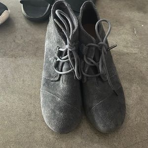 Boots Size 7